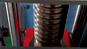 <strong>Compression</strong>-<strong>testing</strong> <strong>Machine</strong>