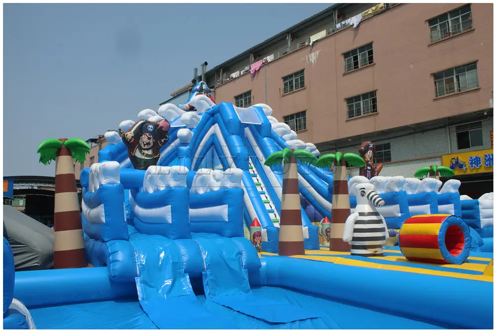 Glissière d'eau géante gonflable de pirate avec la glissière d'eau de piscine pour des enfants et des adultes
