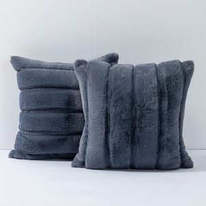 18x18 inç yumuşak peluş dekoratif minder örtüsü çift taraflı geniş çizgili sahte tavşan kürk atmak kare yastık kılıfı için örme