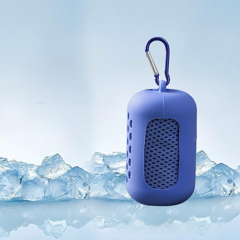 Serviette bleu marine à séchage rapide