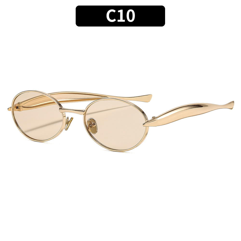 C10