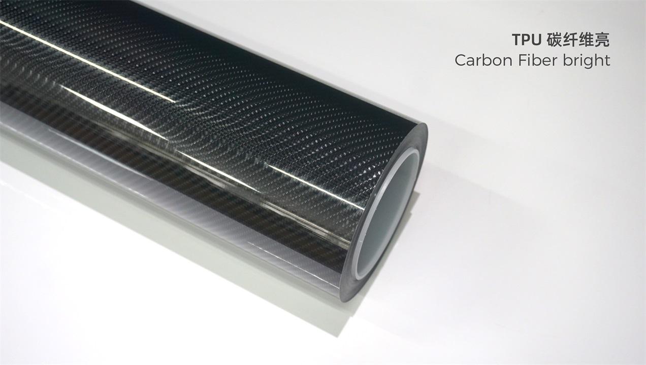 Fibra de carbono brillante
