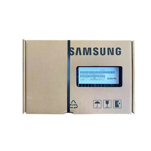 M393AAG40M32-CAE RAM DDR4 RDIMM 128GB 3200MHZ 4 rx4 Memory DRAM moduli M393AAG40M32-CAE - Product Image 3