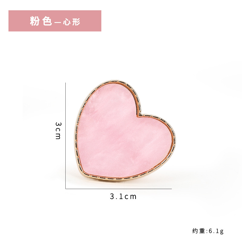 Heart-shaped palette (pink)