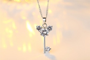 แฟชั่นมิกกี้จี้สร้อยคอรูปกุญแจเพทายสร้อยคอ - Product Image 3