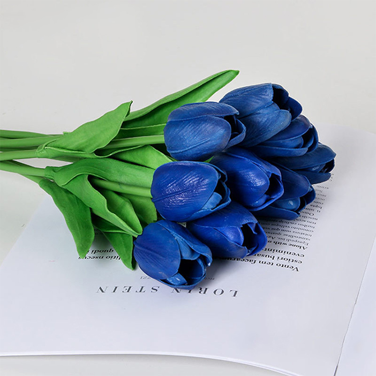 Bleu foncé
