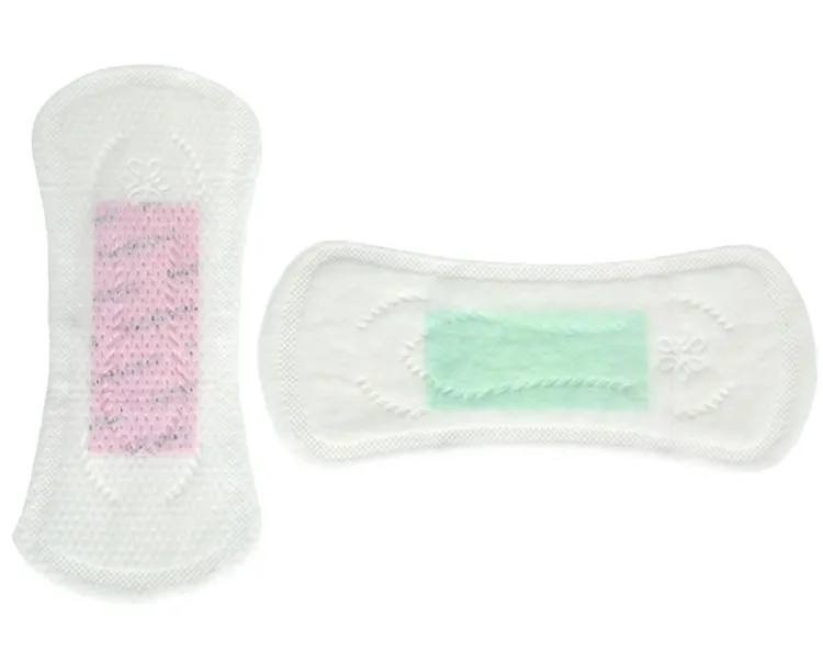 Superficie de algodón sin alas buen olor desechables servilleta sanitaria de las mujeres anión panty liner de fabricante de china