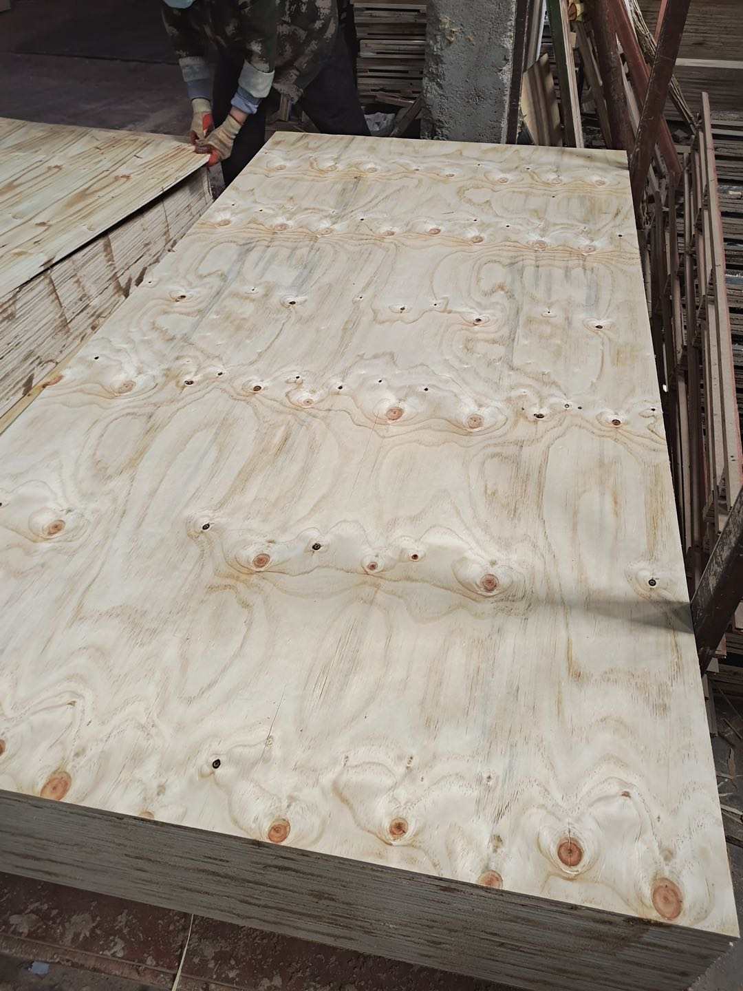 4x8 Construction Grade Plywood 1/2 3/4 5/8 Inch Waterproof Marine CDX Pine Plywood made in Linyi City