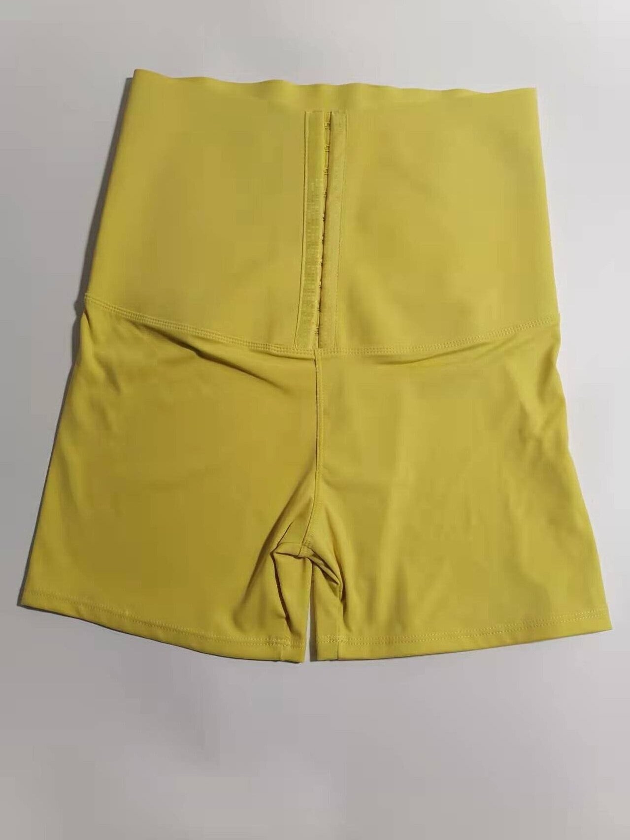 Corto giallo