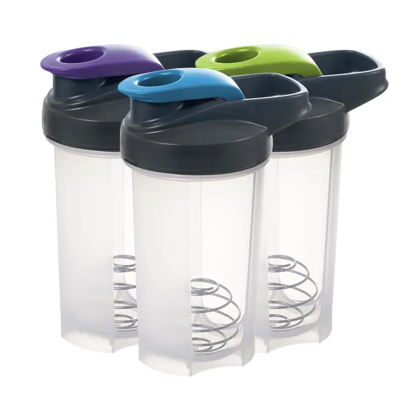 Campione gratuito Logo personalizzato all'ingrosso 500ml 700ml Bpa bottiglia d'acqua in plastica gratuita sport Gym Shaker Cup Protein Shaker Bottle