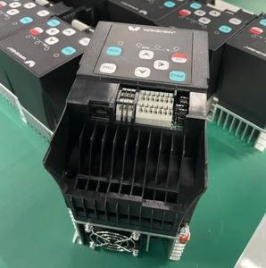 WANSHSIN 3 faz 220V için 380V 2.2kw VFD AC senkron jeneratör Motor için tek fazlı frekans dönüştürücü invertör - Product Image 4