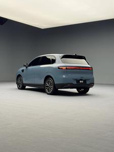 Leapmotor B10 <strong>2025</strong> NEW CAR Leapmotor B10 EV <strong>2025</strong> Smart New Energy SUV Compact Small SUV with Advanced Technology Leap Motor B10 - Product Image 5