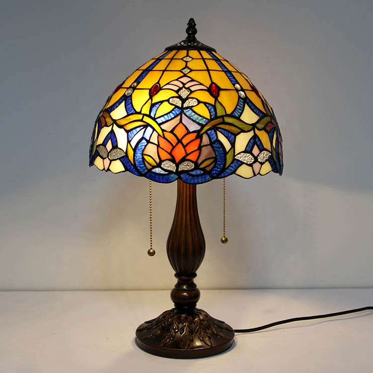 LongHuiJing Antique Tiffany Style desk lamps Stained Glass Rose lampshade table lamps Zinc alloy lamp base