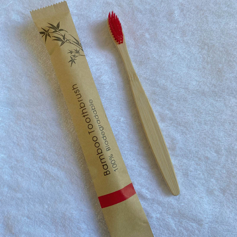 Grosse laine rouge aiguisée