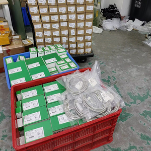 Nuevo módulo de entrada analógica original TM3AI4 Control industrial 4 entradas PLC PAC y controladores dedicados - Product Image 6