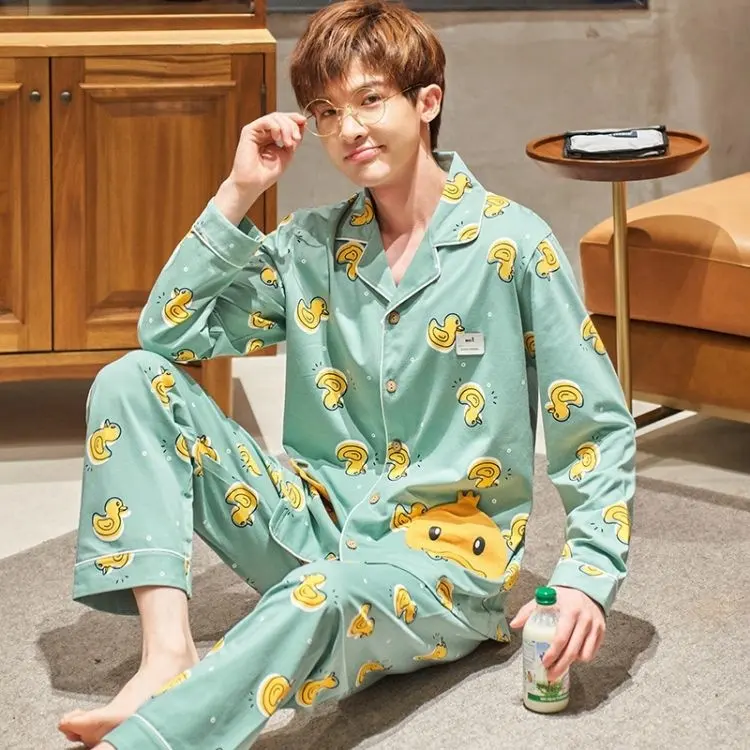 Ready to ShipIn StockFast DispatchHigh quality fashion customized new design winter Silk Satin Pajamas suit men's pajamas Satin Pajamas