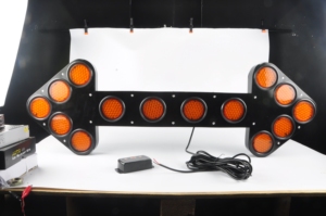 Yeni ağır kamyon araba yönü LED ok uyarı ışığı büyük LED Strobe ok panoları ile kablosuz kontrol kutusu - Product Image 4