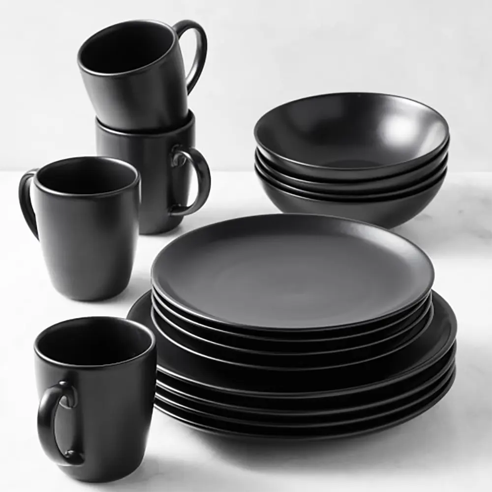 Set di piatti per la cena in stile europeo Set da tavola per la casa Set di stoviglie in plastica RPET