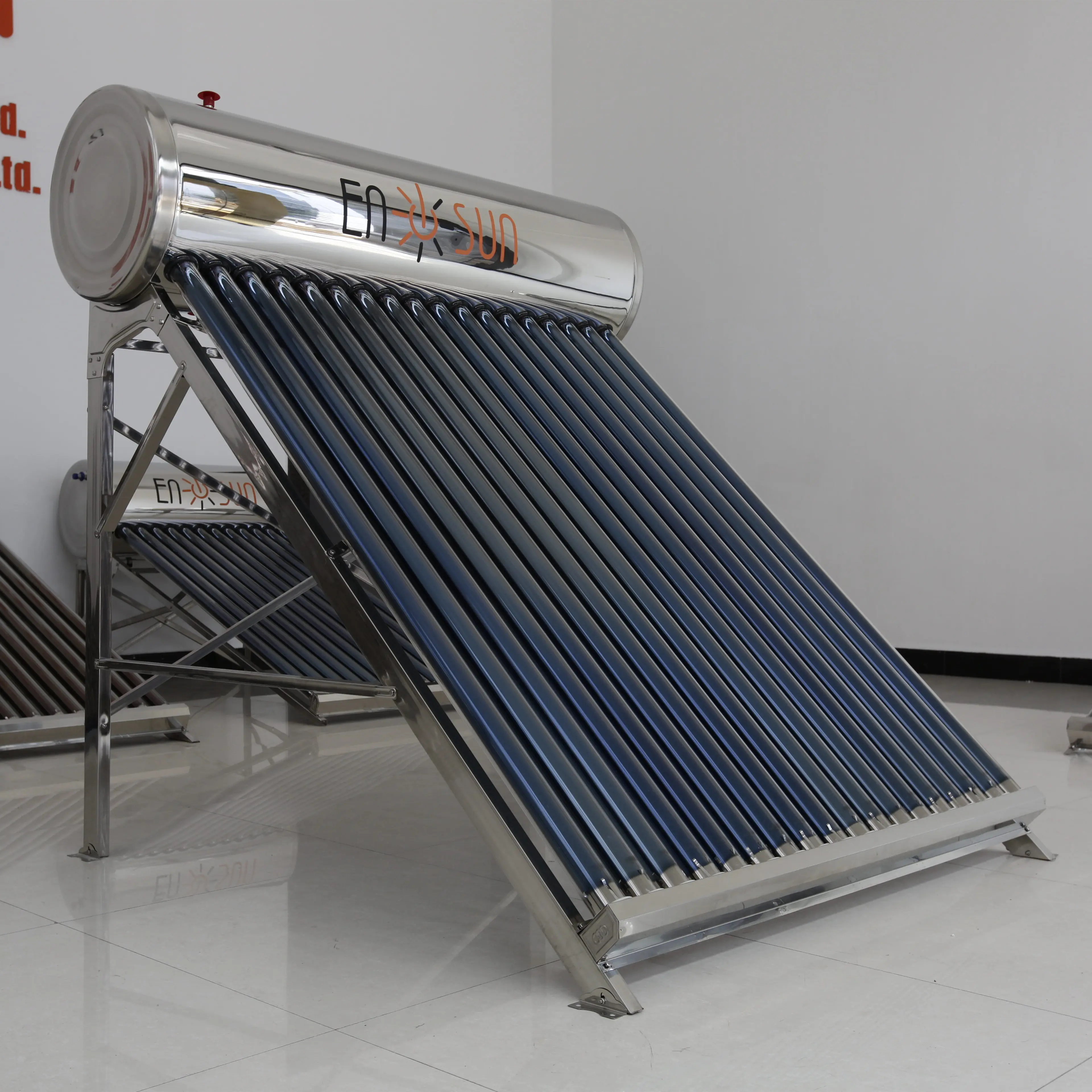 Calentador de agua de tubos de vacío solar de 300 litros de aislamiento de 72 horas de alta calidad Tailandia