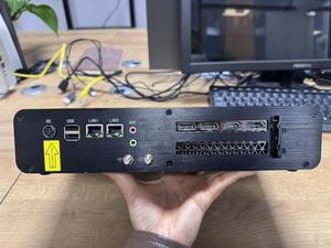 Dual NIC DDR5 RAM Mini-PC AI Vision Computing RTX5060 GPU 2 * M.2 SSD Intel Core I9-11950H/i7-13620H/i7-13700H für den geschäftlichen Gebrauch - Product Image 6