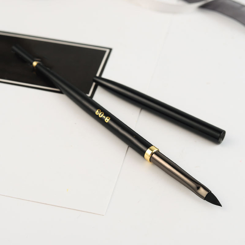 stylo à dessin de fleurs