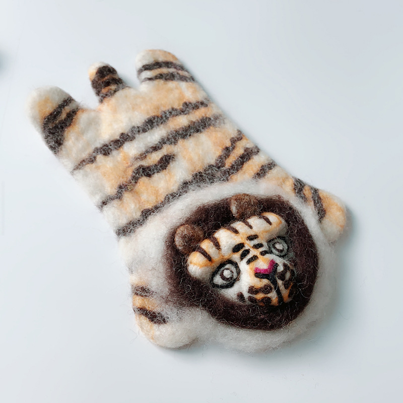 Tigre à grosse tête-18*11cm