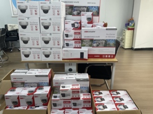 Stokta Hikvision toptan 2/4/8 MP güvenlik sistemi kiti Dome ağ kamerası 16-ch PoE 1U K serisi 4TB HDD ile AcuSense 4K NVR - Product Image 4