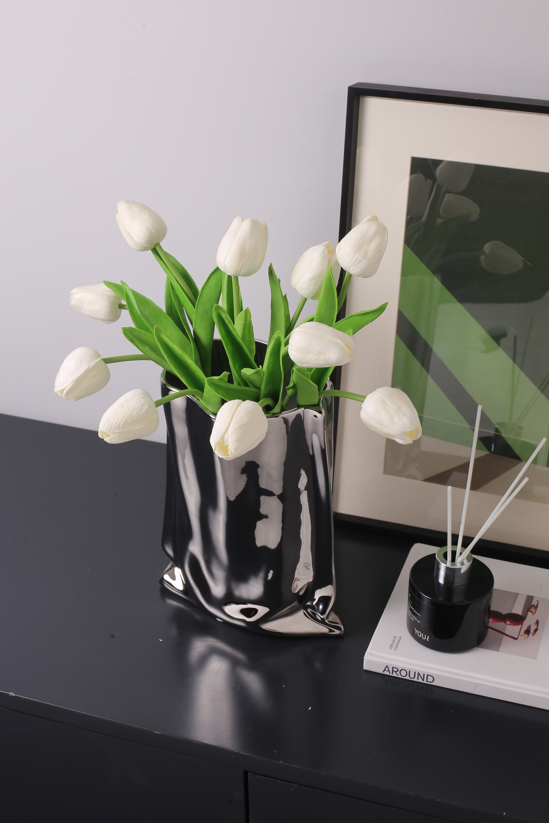 Light luxury electroplating silver vase decoration creative home living room coffee table wine cabinet model room ceramic decor