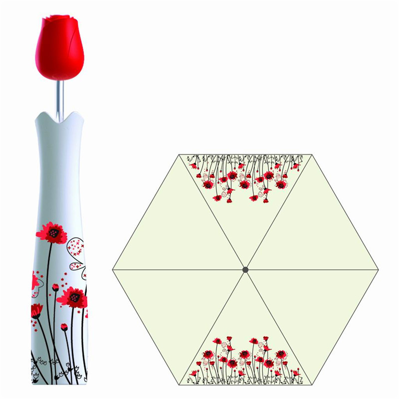 Blanc avec fleur rouge