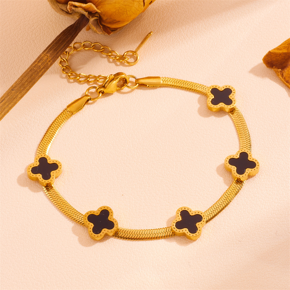 Bracelet coquillage noir trèfle à quatre feuilles L801