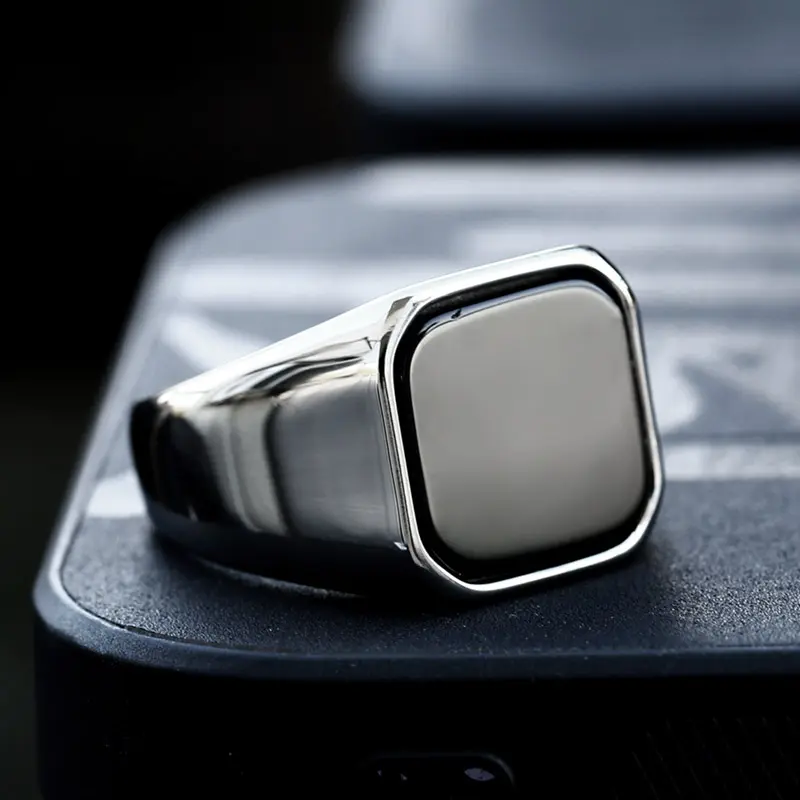 SS8-1055R 2023 новый дизайн Высокое полированное кольцо из нержавеющей стали для мужчин черный агат камень кольцо квадратный драгоценный камень модные украшения