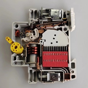 Diferentes tipos de disyuntor 1P 2P 3P 4P Mini MCB 1A-63A AC MCB Disyuntor en miniatura