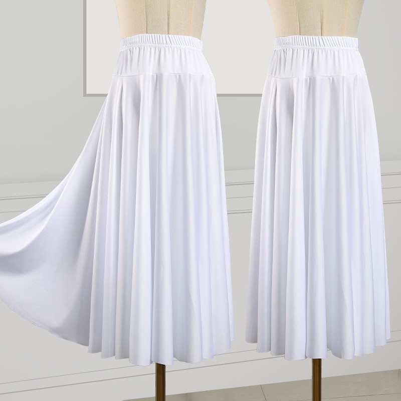 Falda blanca de 75cm.