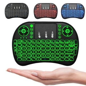 Mini teclado inalámbrico I8 Flying Mouse Control remoto para Amazon AliExpress Comercio electrónico transfronterizo Artículo caliente Teclado de computadora