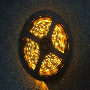 ไฟเส้น LED แบบยืดหยุ่นพิเศษสำหรับพื้นผิวโค้งหลอดไฟ LED RGB + W อัจฉริยะพร้อมการควบคุมด้วยเสียงและแอป - Product Image 6