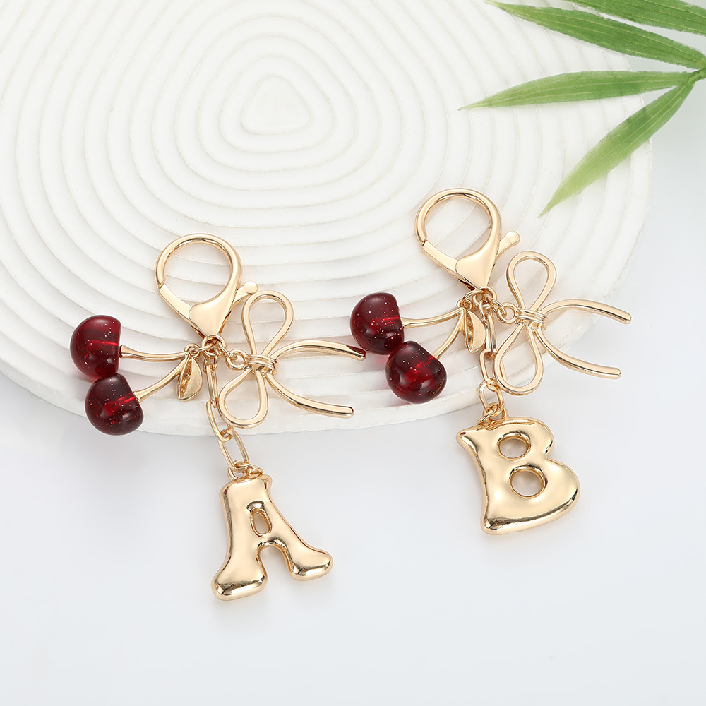 Lettres cerise rouge