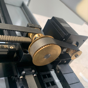 CN <strong>Laser</strong> Factory Directly CO2 <strong>Laser</strong> <strong>Cutting</strong> <strong>Machine</strong> for the Manufacture of <strong>Mobile</strong> Phones <strong>Covers</strong>, Wood, Acrylic, MDF, Leather