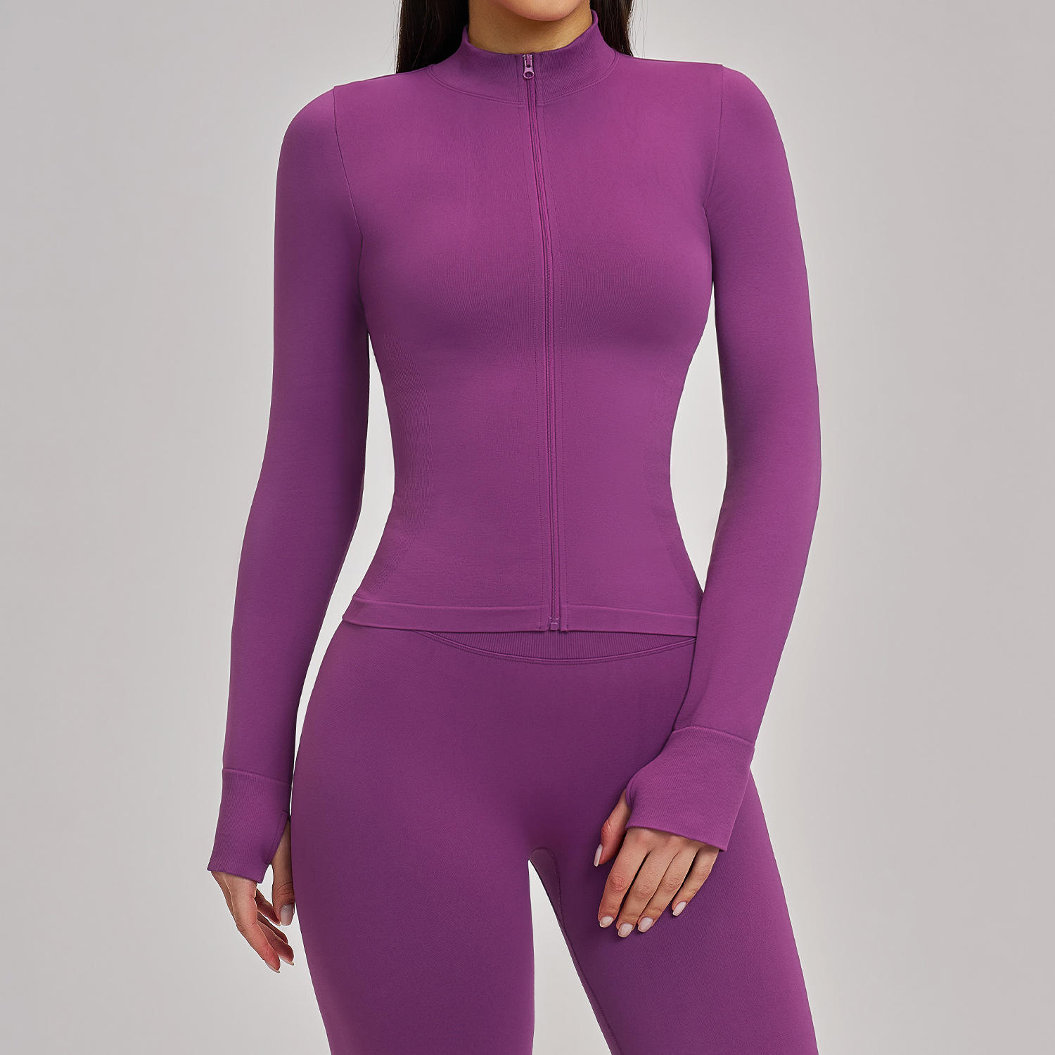 violet profond des baies