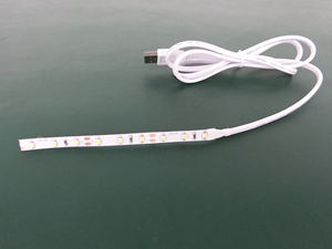 4*0,5 Meter RGB 24 Tasten IR-Fernbedienung RGB 5050 DC 5V USB-betriebener Smart-LED-Lichtst reifen mit NFC-Konnektivität Kupferkörper-Sprach steuerung - Product Image 3