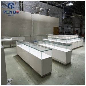 ร้านขายเครื่องประดับ นาฬิกา เฟอร์นิเจอร์ ออกแบบได้ตามต้องการ ตู้โชว์เครื่องประดับไม้ พรีเมียม ทำจากไม้อัด กระจกกันกระสุน พร้อมกุญแจล็อค - Product Image 2