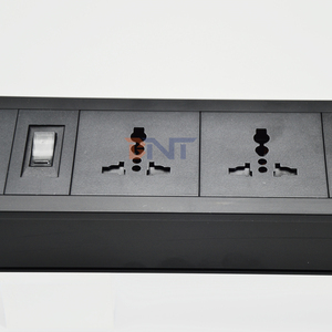 实用嵌入式电源插座，带65w快速充电USB A + C端口，人性化设计，安装方便 - Product Image 5