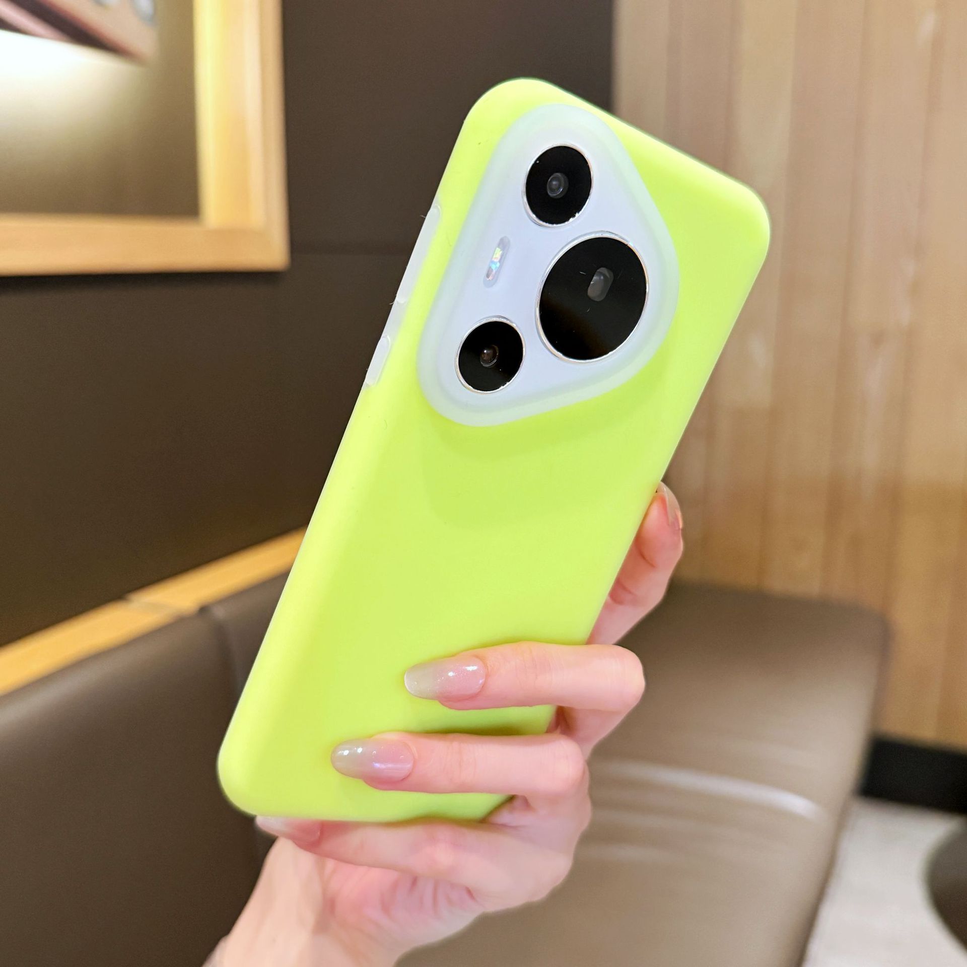 Fluorescent Vert