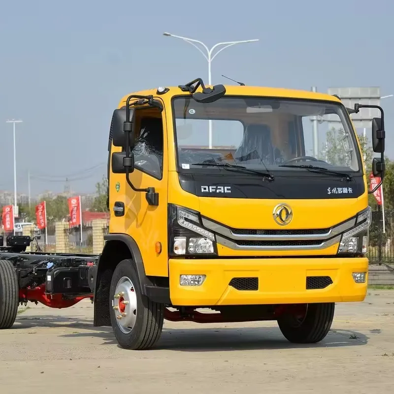 प्रयुक्त वाणिज्यिक वाहन शुद्ध इलेक्ट्रिक पिकअप ट्रक अनुकूलित 4.5 टन डबल कैब ट्रांसपोर्ट वैन पिकअप लाइट कार्गो ट्रक एसकेडी