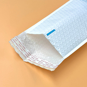 Custom Kraft Bubble Mailer Compostable Bubble Padded Envelope Kraft Paper Envelope Shipping Bubble Bag for Cosmetics - Product Image 4