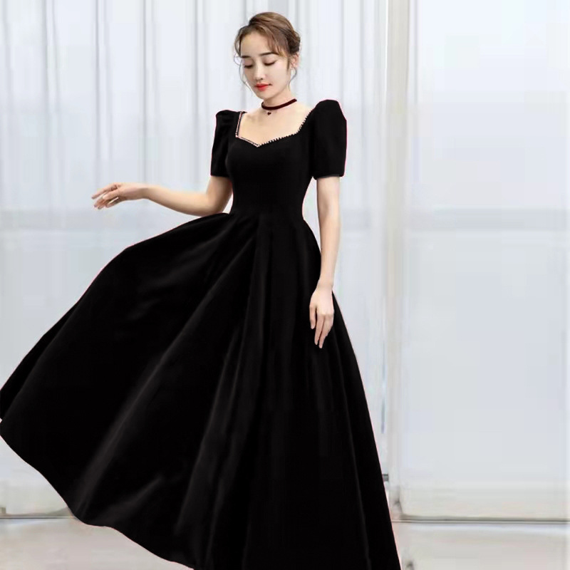 Black long-sleeved short-sleeved shirt