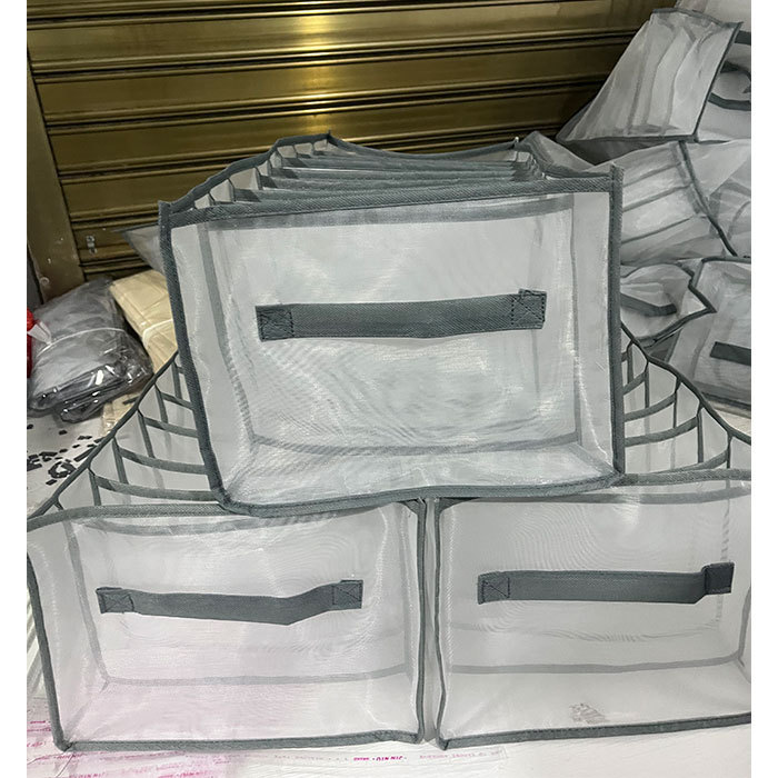 Handbag with 6 compartments, 44*28*22 mm