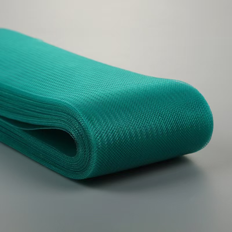 Maille fine verte de 5 cm