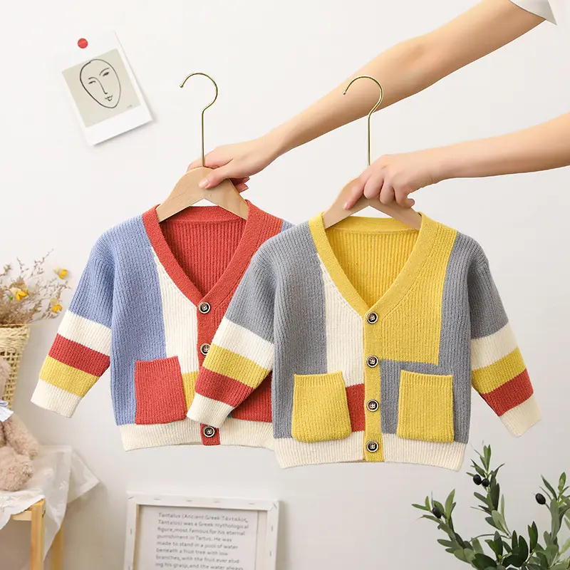 Moda ragazze con scollo a V del cotone del bambino del cardigan del maglione del commercio all'ingrosso