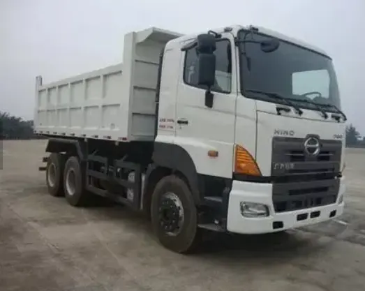 Stokta kullanılan Hino 700 6x4 10 tekerlekler ağır damperli DAMPERLİ KAMYON