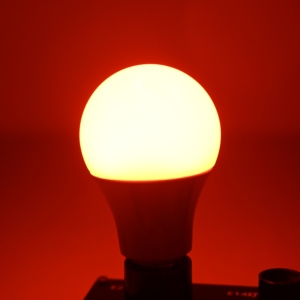 Nuovo prodotto lampadina in plastica e alluminio 100 ~ 240V lampadina a LED cambia la temperatura di colore 3 per interruttore a pulsante - Product Image 5